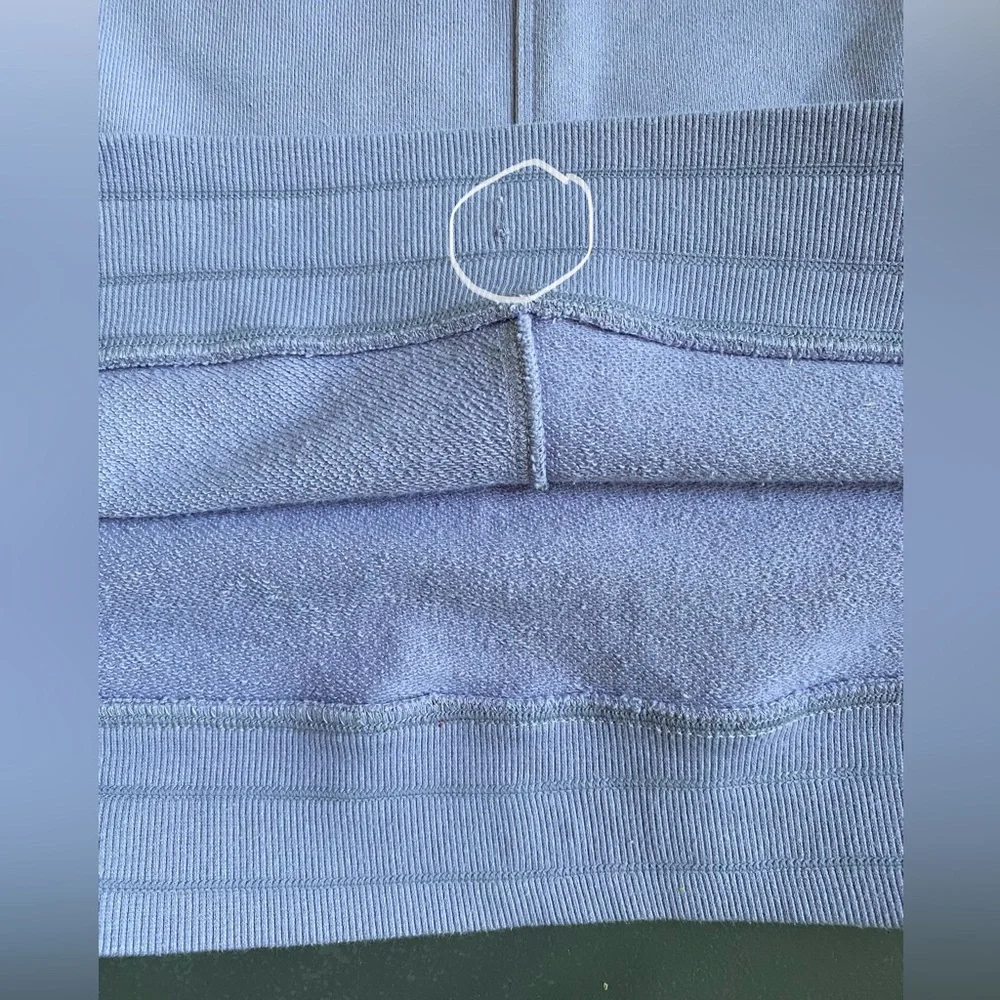 Calvin Klein women’s Light Lavender Open Sides top  Size M ( ❗️ defect) - Picture 11 of 14